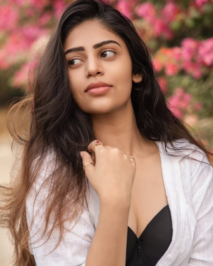 Bandhavi Sridhar Stuns in Skirt and Black Bra