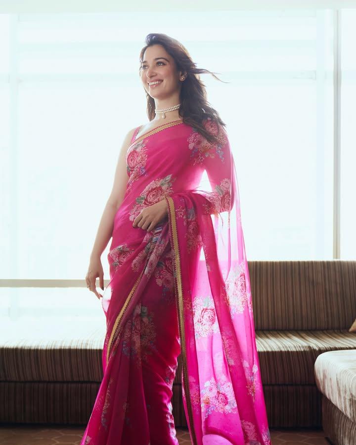 Tamannaah's Sultry Saree Look is Winning Hearts