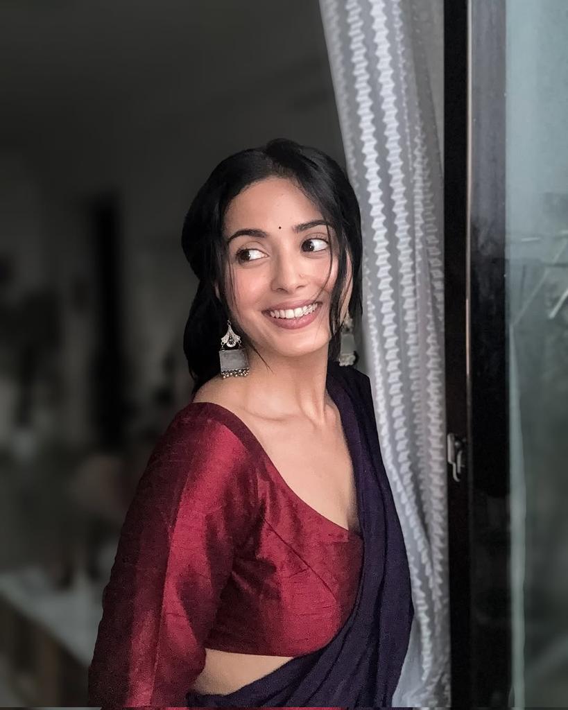 Bhaweeka's Latest Saree Look is a Total Showstopper