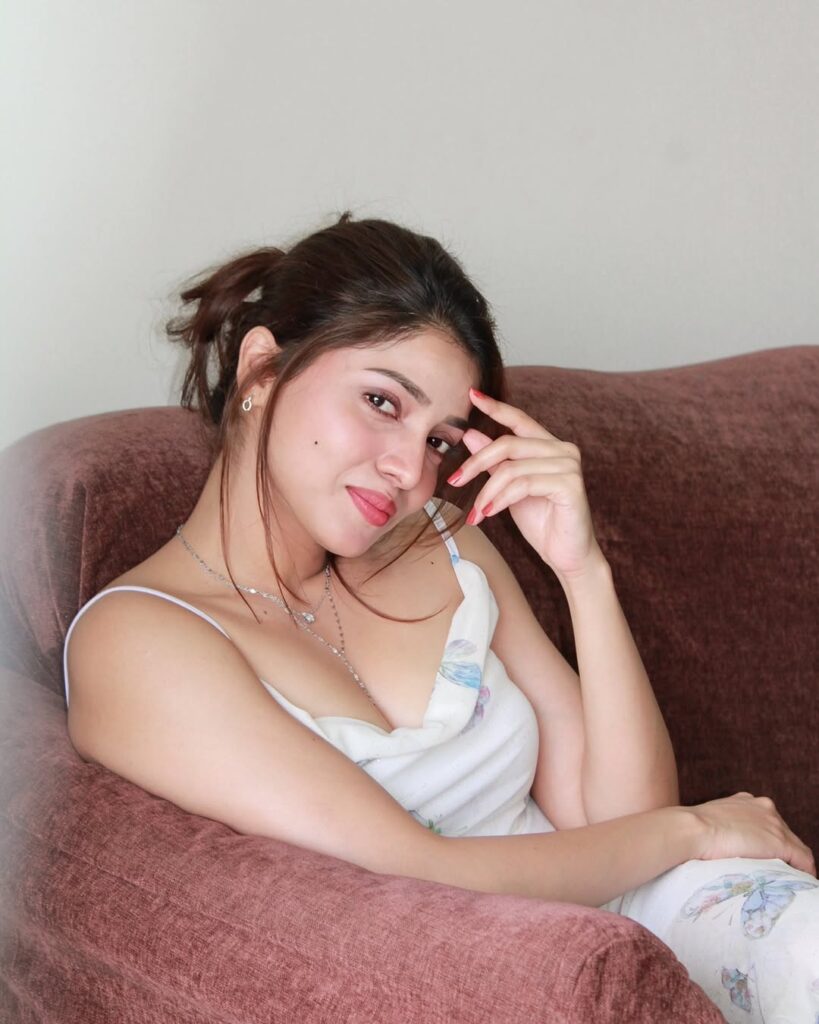 Kaashima Rafi Stuns Fans with Her Bold New Look